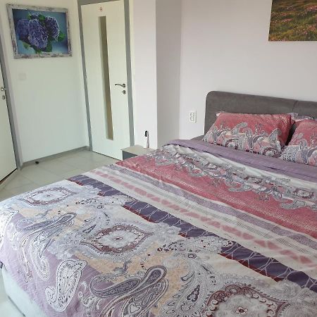 Pearl Sunshine Appartments พรีมอร์สโก ภายนอก รูปภาพ