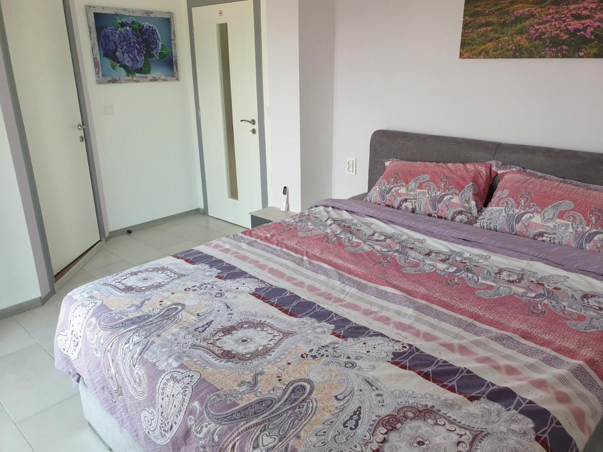 Pearl Sunshine Appartments พรีมอร์สโก ภายนอก รูปภาพ